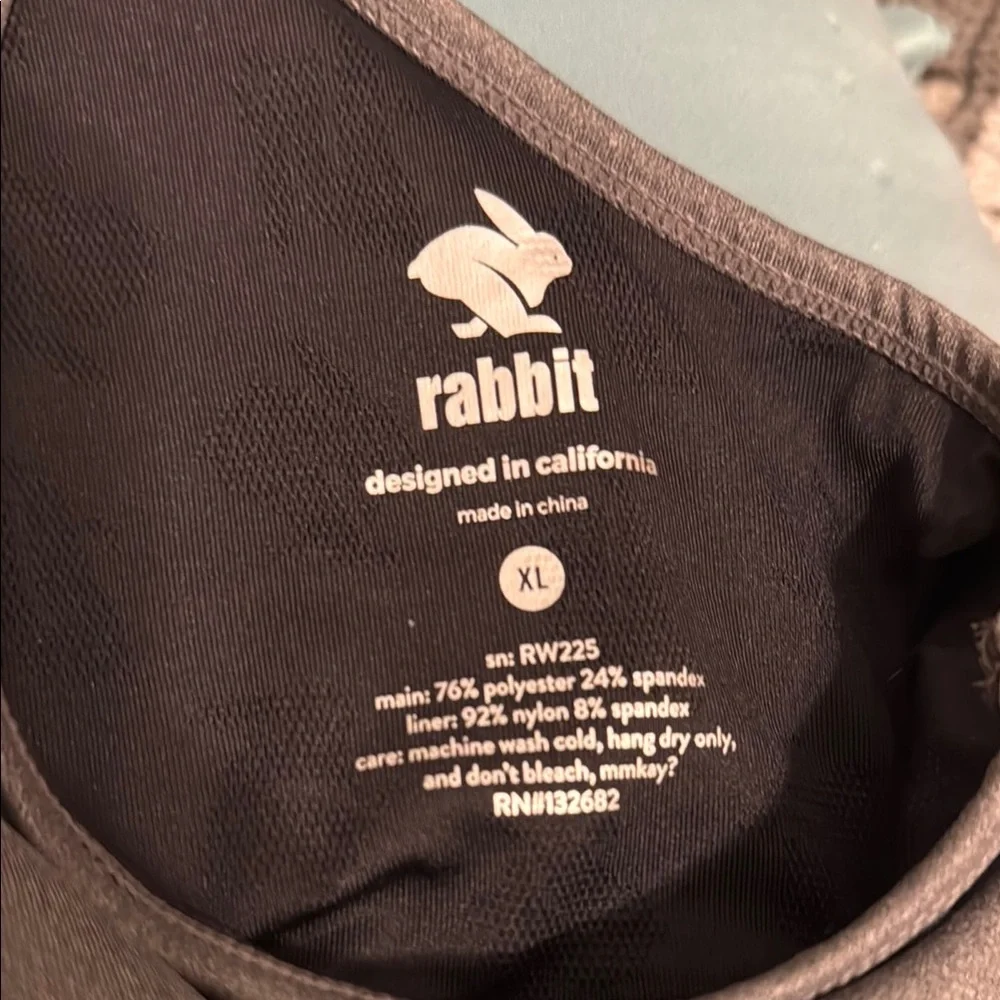 New with tags Grey Rabbit Seamless Racerback Sports Bra - Picture 3 of 4